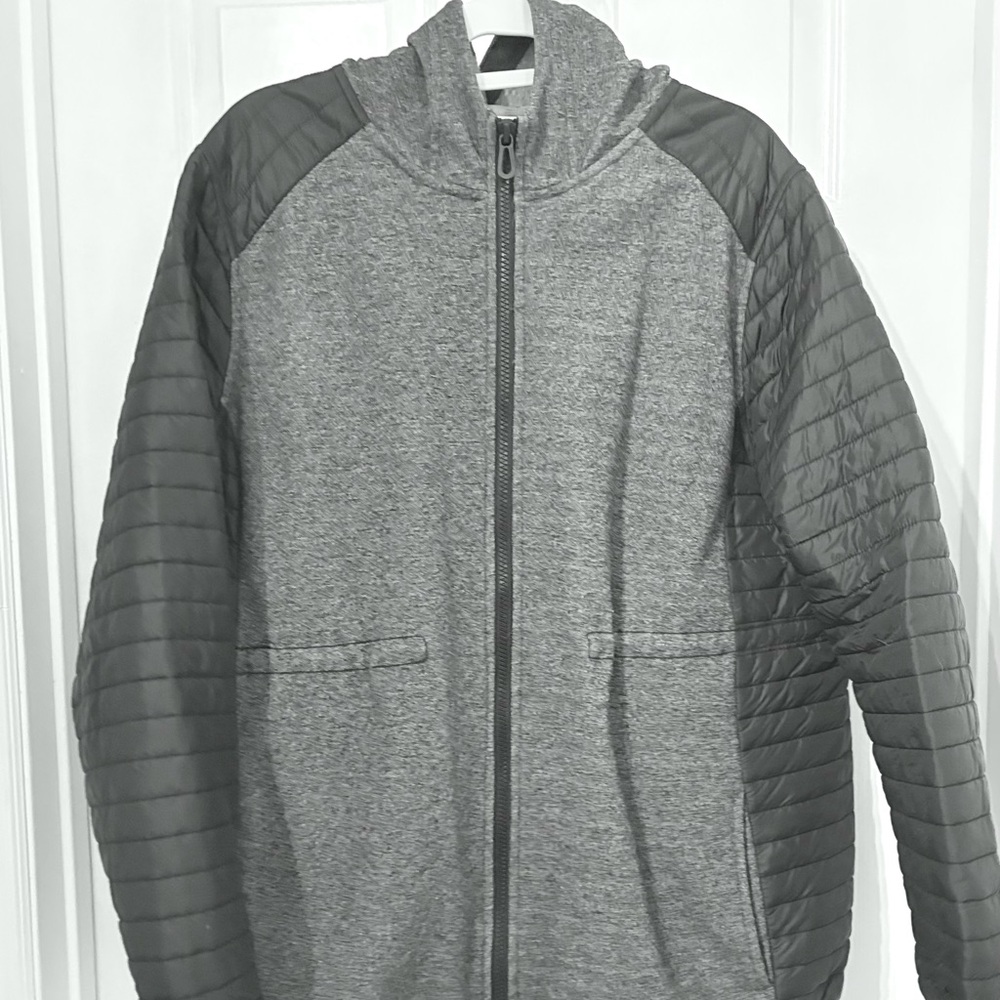 Tommy Hilfiger Women's Gray Puffer Jacket